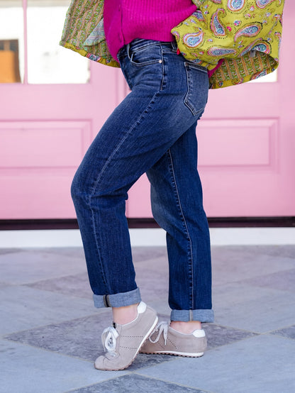 Mid Rise Dark Wash Billie Boyfriend Jeans