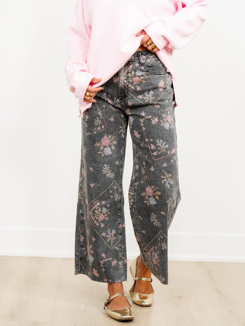 Restock! Plus/Reg Embroidery Print High Waist Wide Leg Cropped Jeans