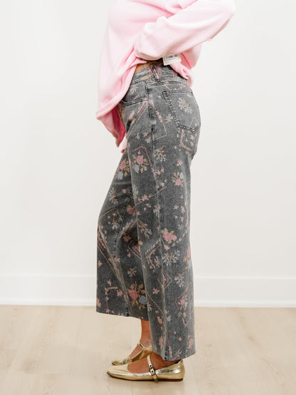 Restock! Plus/Reg Embroidery Print High Waist Wide Leg Cropped Jeans